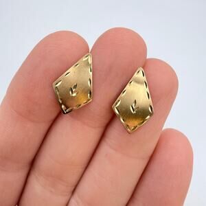 Vintage 14K Yellow Gold Stud Earrings Kite Rhombus Floral Etched Dainty